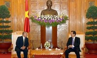 Premierminister Nguyen Tan Dung empfängt Botschafter Chinas, Thailands und Ägyptens